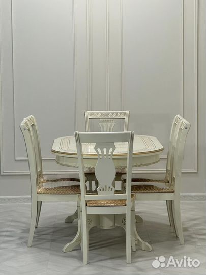 Столы и стулья для кухни. В наличии