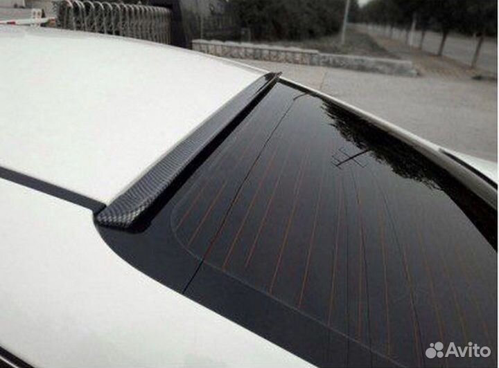 Лип спойлер универсальный