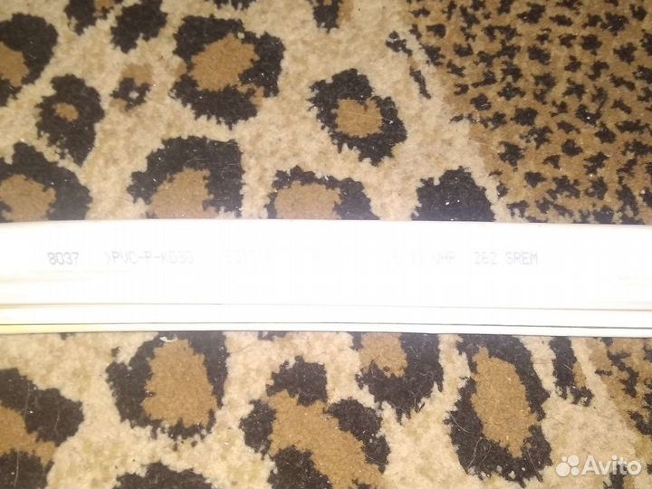 Уплотнительная резинка на холодильник