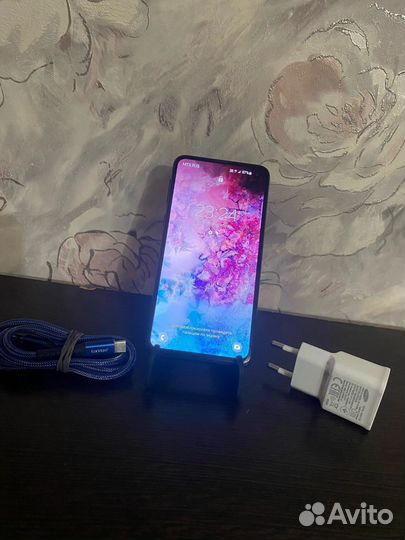 Samsung galaxy s10e