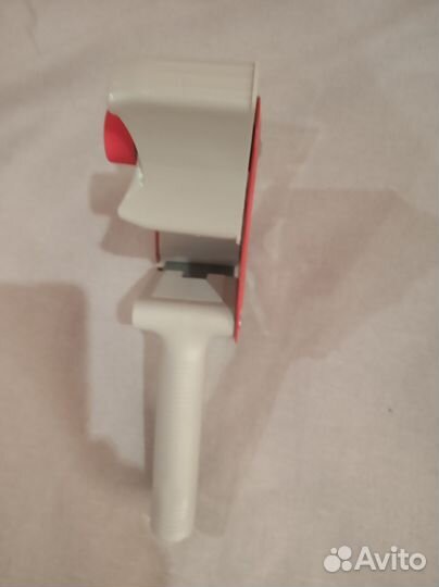 Диспенсер для скотча