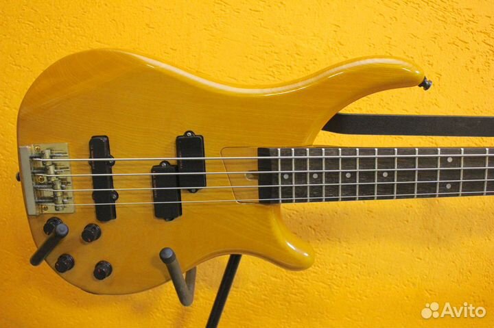 Fernandes FRB-70 VN Revolver Bass