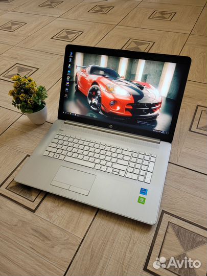 17,3-IPS. Core i5-1135G7. 16/512. 2видюхи