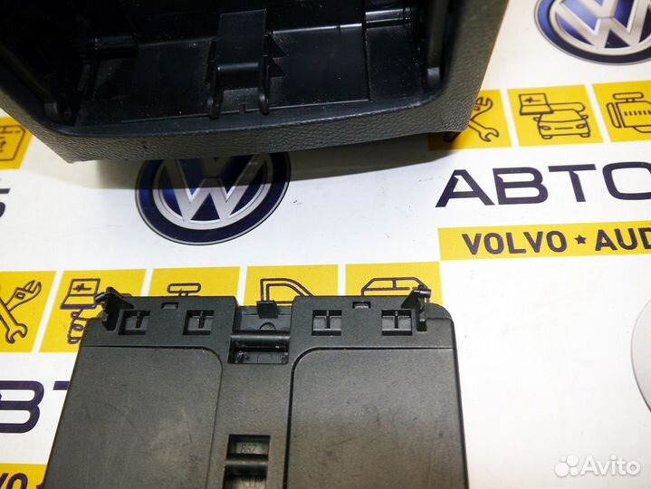 Подлокотник консоль VW Гольф 6