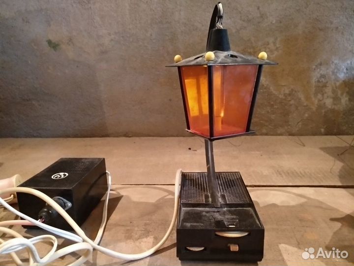 Светильник с приёмником. СССР