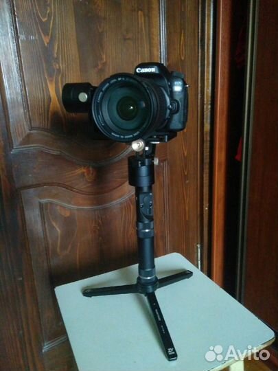 Трёхосевой стабилизатор Zhiyun Crane Plus стедикам