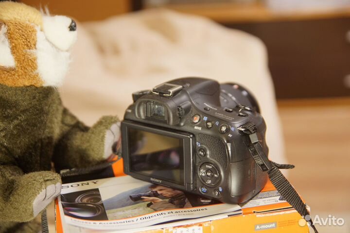 Продам почти новый зеркальный sony SLT-58K, A58