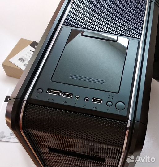Корпус Cooler Master CM690 II Advanced
