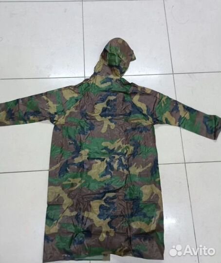 Дождевик-плащ с капюшоном непромокаемый Мультикам