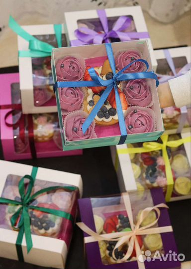 Корпоративные подарки на 8 марта