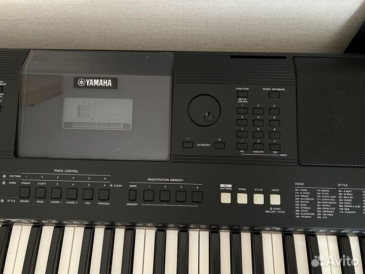 Синтезатор yamaha psr e453