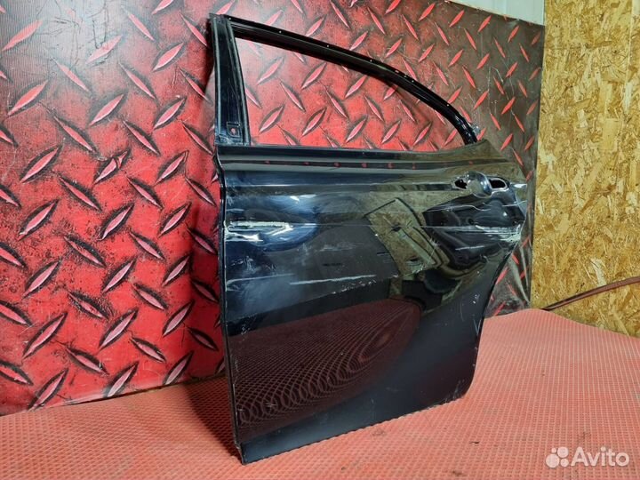 Дверь задняя левая Toyota Camry V70