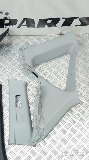 Накладка (кузов внутри) Mazda 3 BK рестайлинг (200