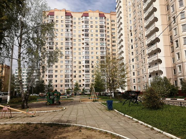 3-к. квартира, 118 м², 6/17 эт.