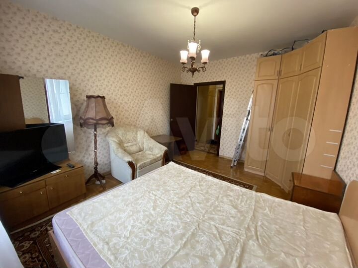 2-к. квартира, 56 м², 5/16 эт.