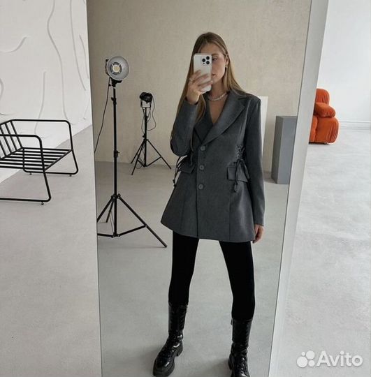 Пиджак со шнуровкой