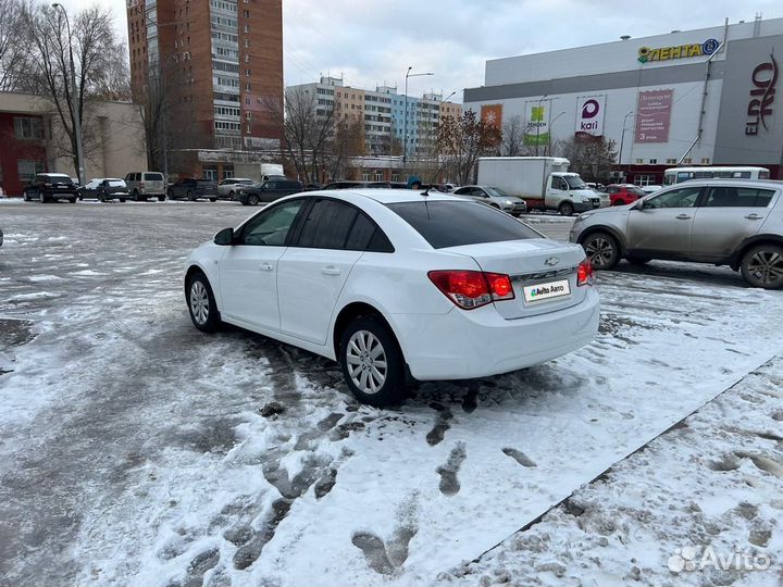 Chevrolet Cruze 1.6 МТ, 2011, 116 970 км