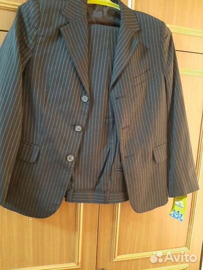 Школьный костюм