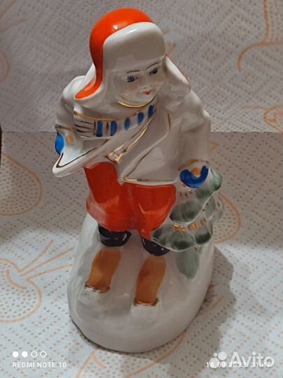 Статуэтка лыжник СССР