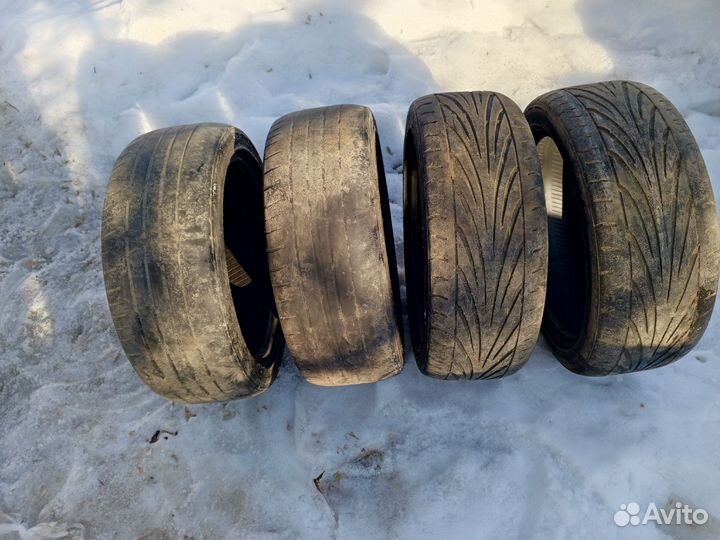 Accelera AT 70-75 40/45 80ZR