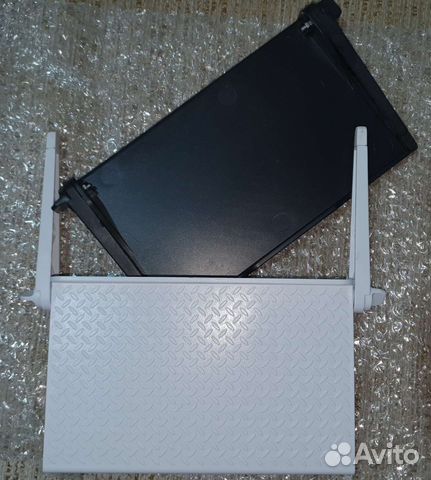 Полочки на телевизор