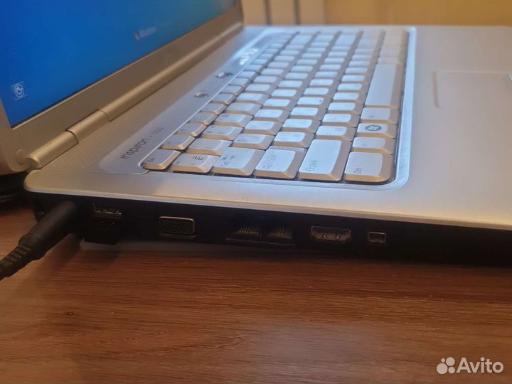 Ноутбук dell inspiron 1525