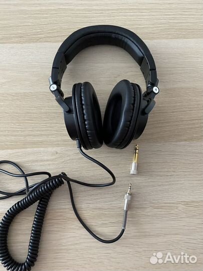Наушники Audio-technica ATH M50