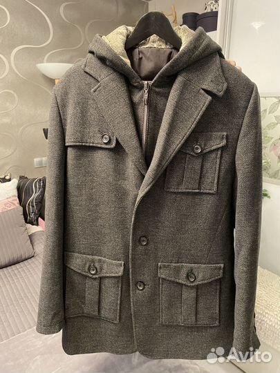 Пальто мужское с капюшоном 52