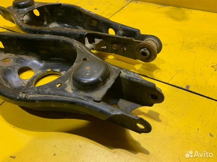 Рычаг задний Toyota RAV 4 40 (2015-2019)