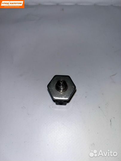 Клапан тнвд Audi A4 B8/8K 2009 261545035