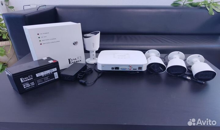 Комплект видеонаблюдения