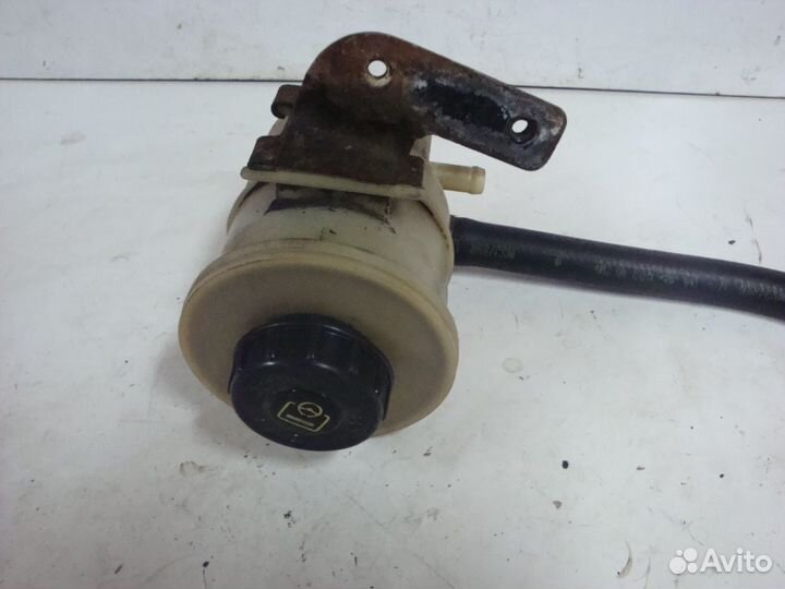 Бачок гур Renault Logan 1.6л. K7M 05-14 г/в МКПП