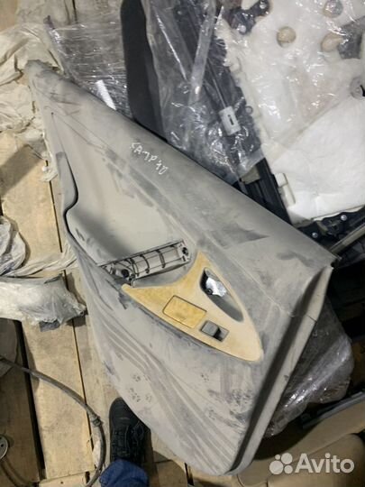 Обшивка задней левой двери Тойота Камри v40