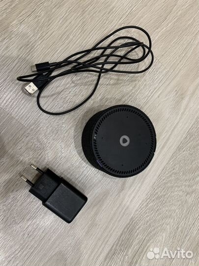 Умная колонка с алисой