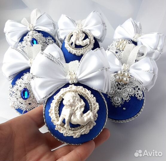 Набор новогодних шаров