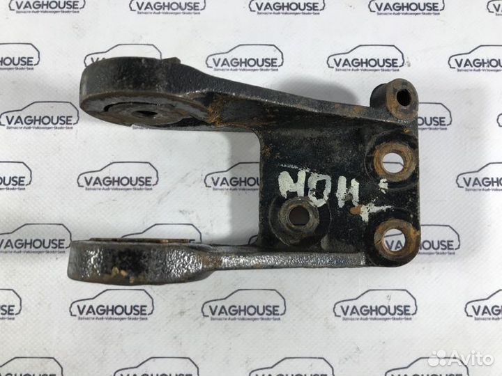 Кронштейн кпп Ford Cougar 1999