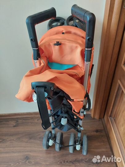 Прогулочная коляска трость