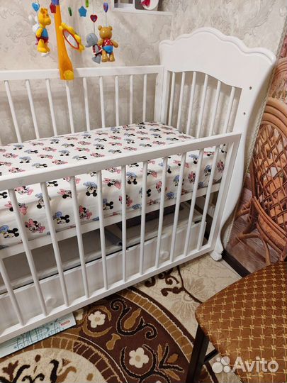 Детская кроватка