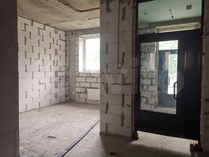 Сдам торговое помещение, 81.9 м²