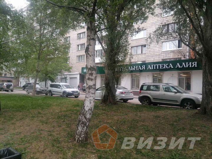 Торговая площадь на проспекте Ленина