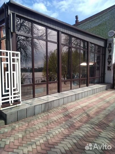 Мытье окон балконов