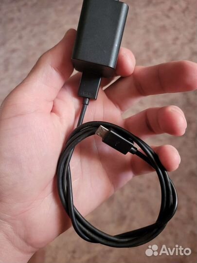 Зарядное устройство для телефона