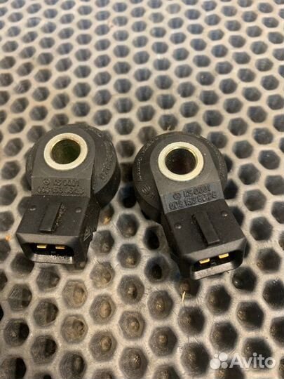 Датчик детонации Mercedes-Benz Sl500 230.475 M