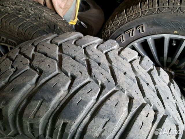 Cooper Discoverer STT 305/60 R18