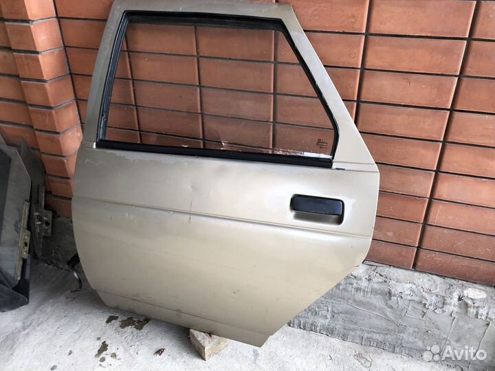 Дверь задняя левая на ваз 2110
