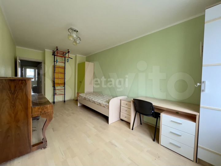 3-к. квартира, 81 м², 9/14 эт.