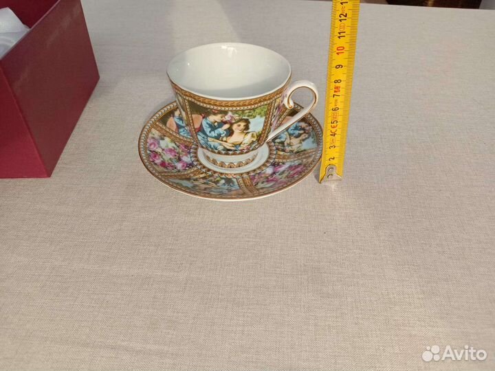 Чайная пара (чашка с блюдцем)