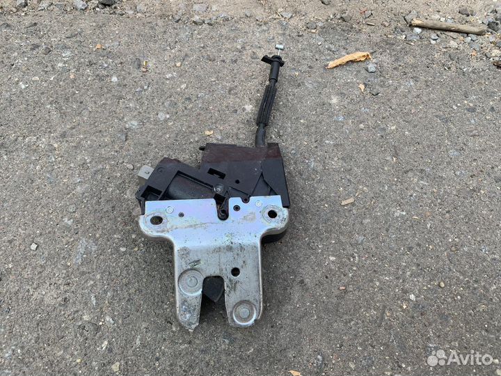 Audi a8 a6 a4 замок крышки багажника