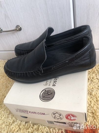 Обувь на р34-35 на мальчика