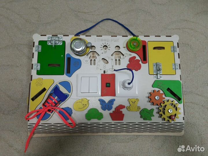 Бизиборд деревянный